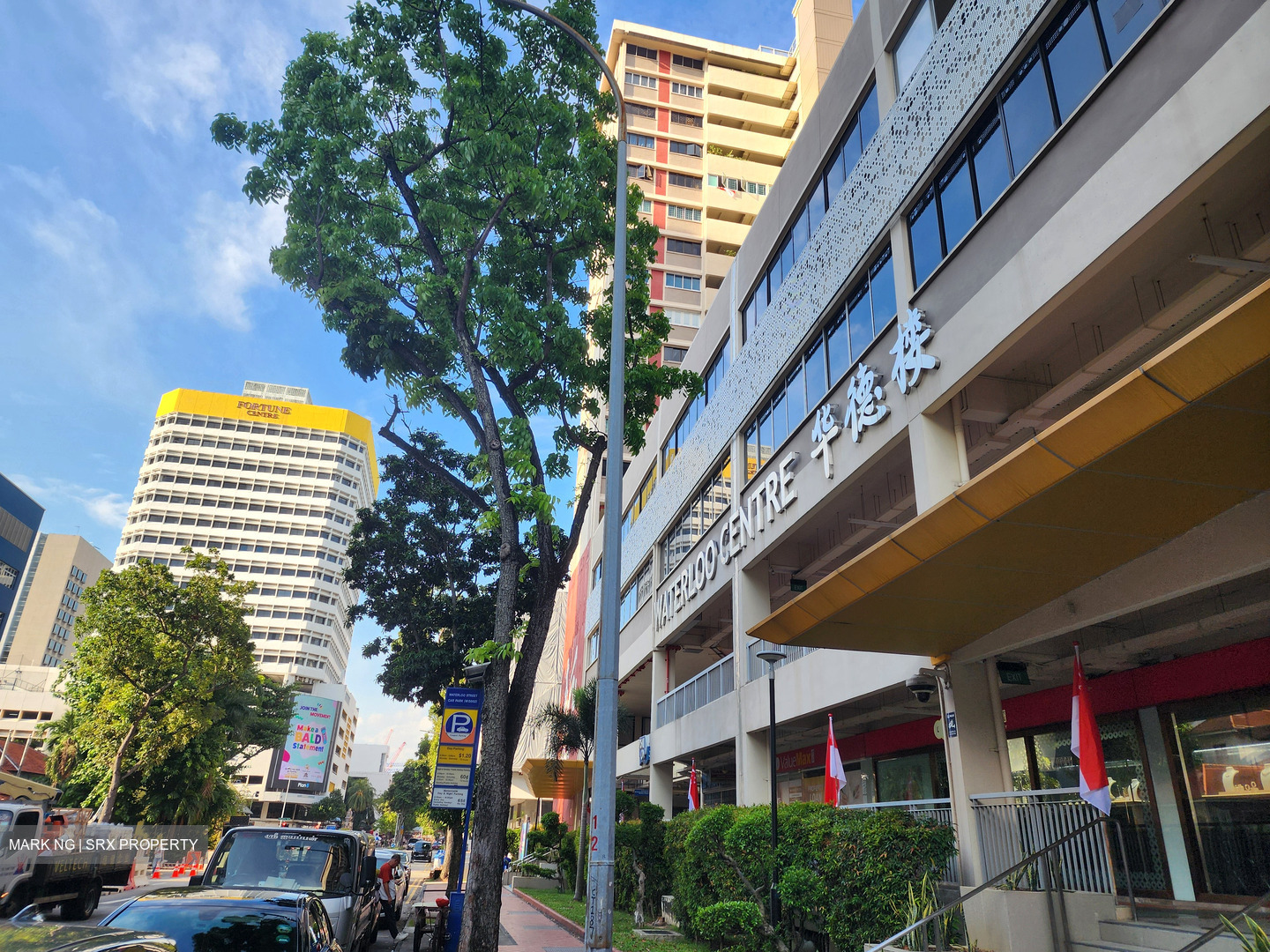 Waterloo Centre (D7), Office #457727801